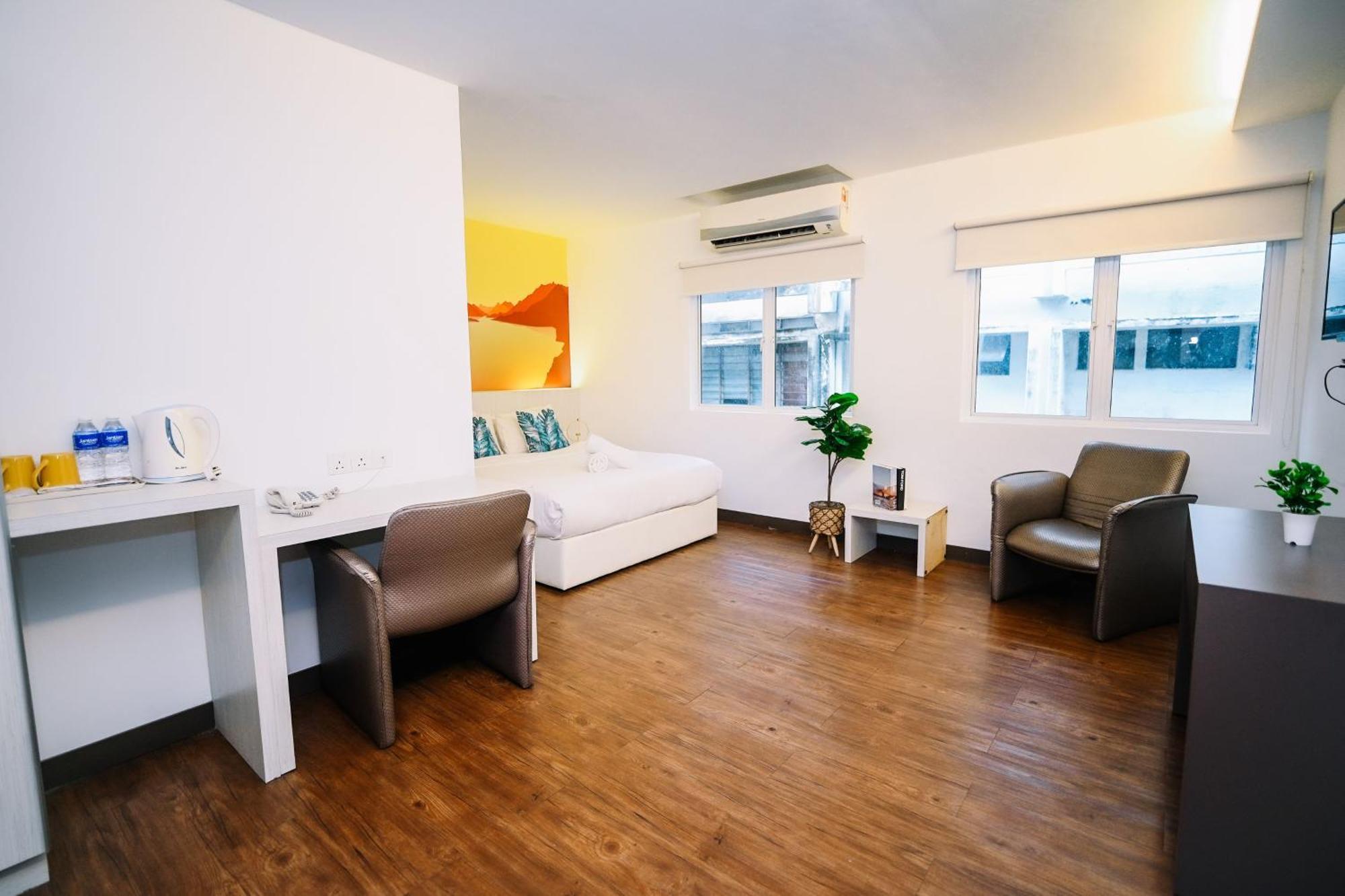 Swing & Pillows - Kl Cheras Maluri Kuala Lumpur Exterior photo